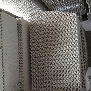 Ceramic Packing for API Purification in Pharmaceutical Plants